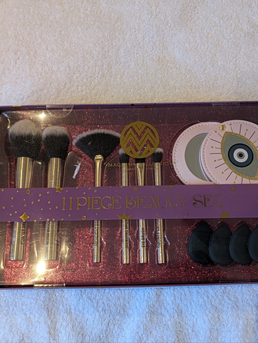 NIB Macbeth Collection Evil Eye 11 Pc Makeup Brush Set Compact Mirror Puffs
